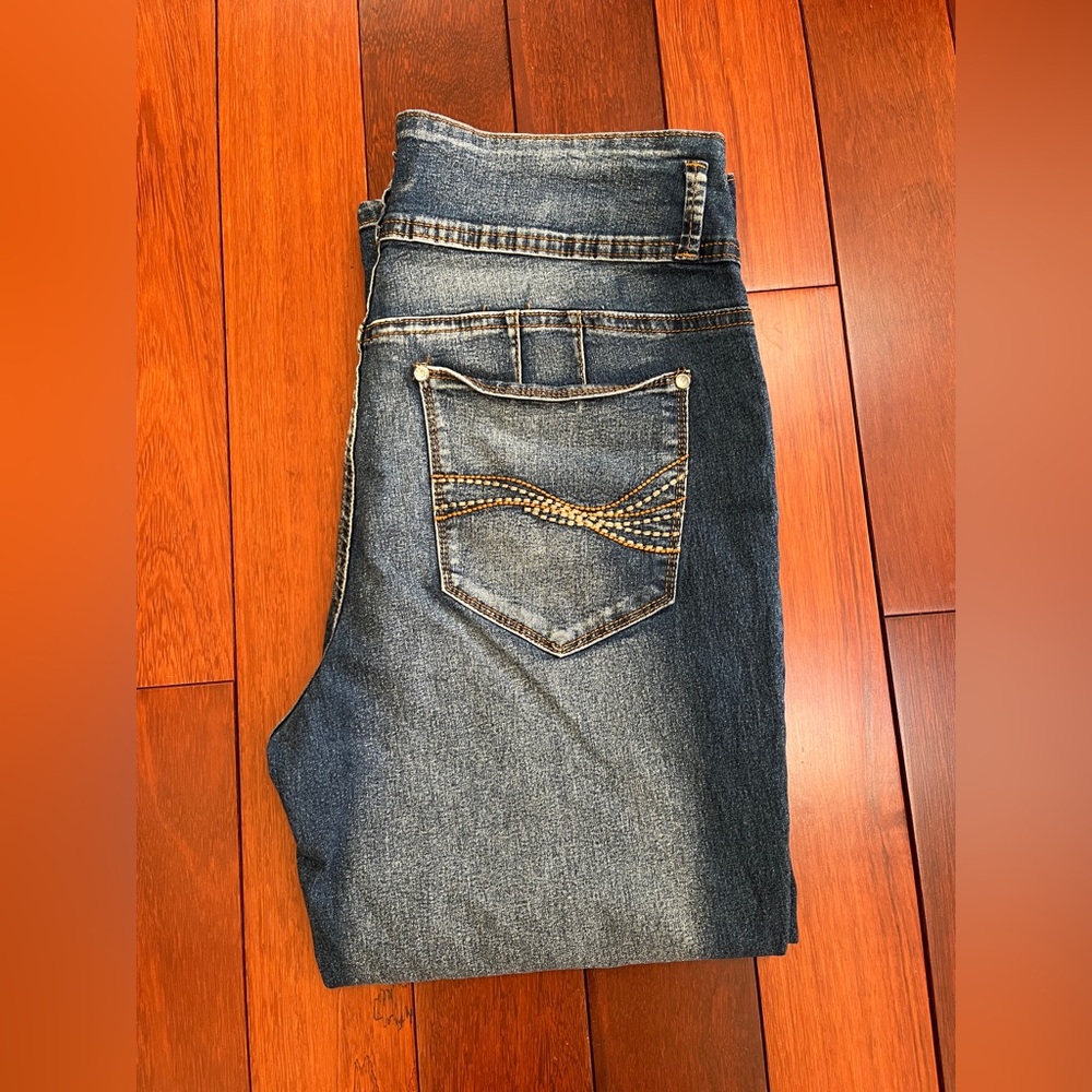 Jack David Stylish Blue Denim Jeans with Gold Accents ladies size 14